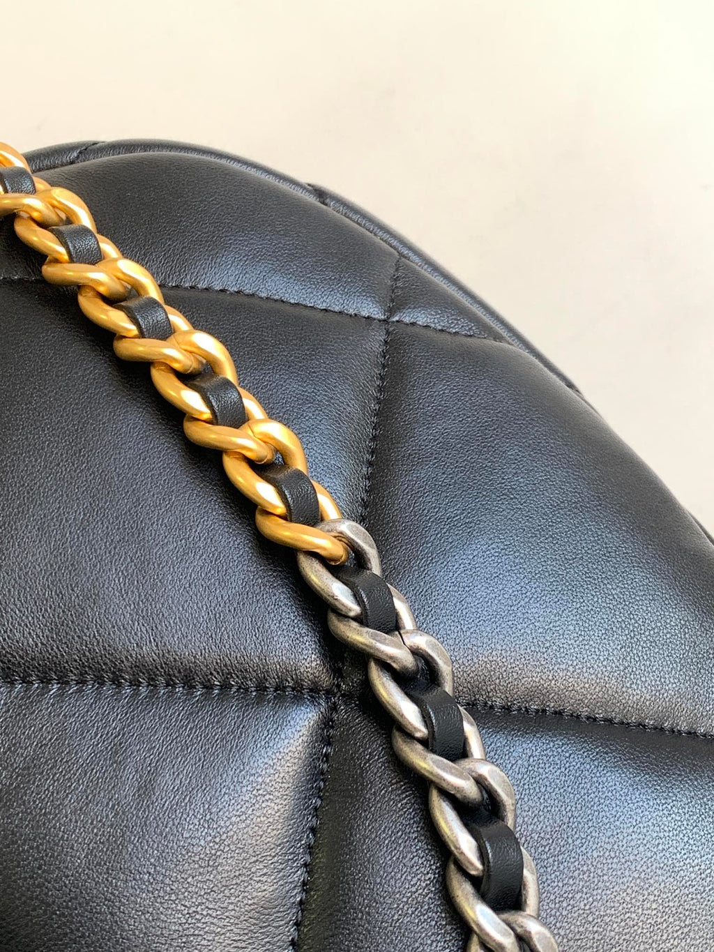 CHANEL LARGE 30 HOBO BAG IN BLACK CALFSKIN MIX METAL HARDWARE