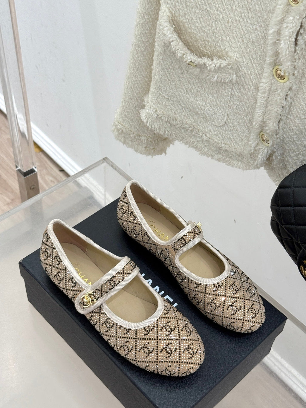 CHANEL FLAT MARY JANE 25SS IN BEIGE EMBELLISHED WITH RHINESTONES