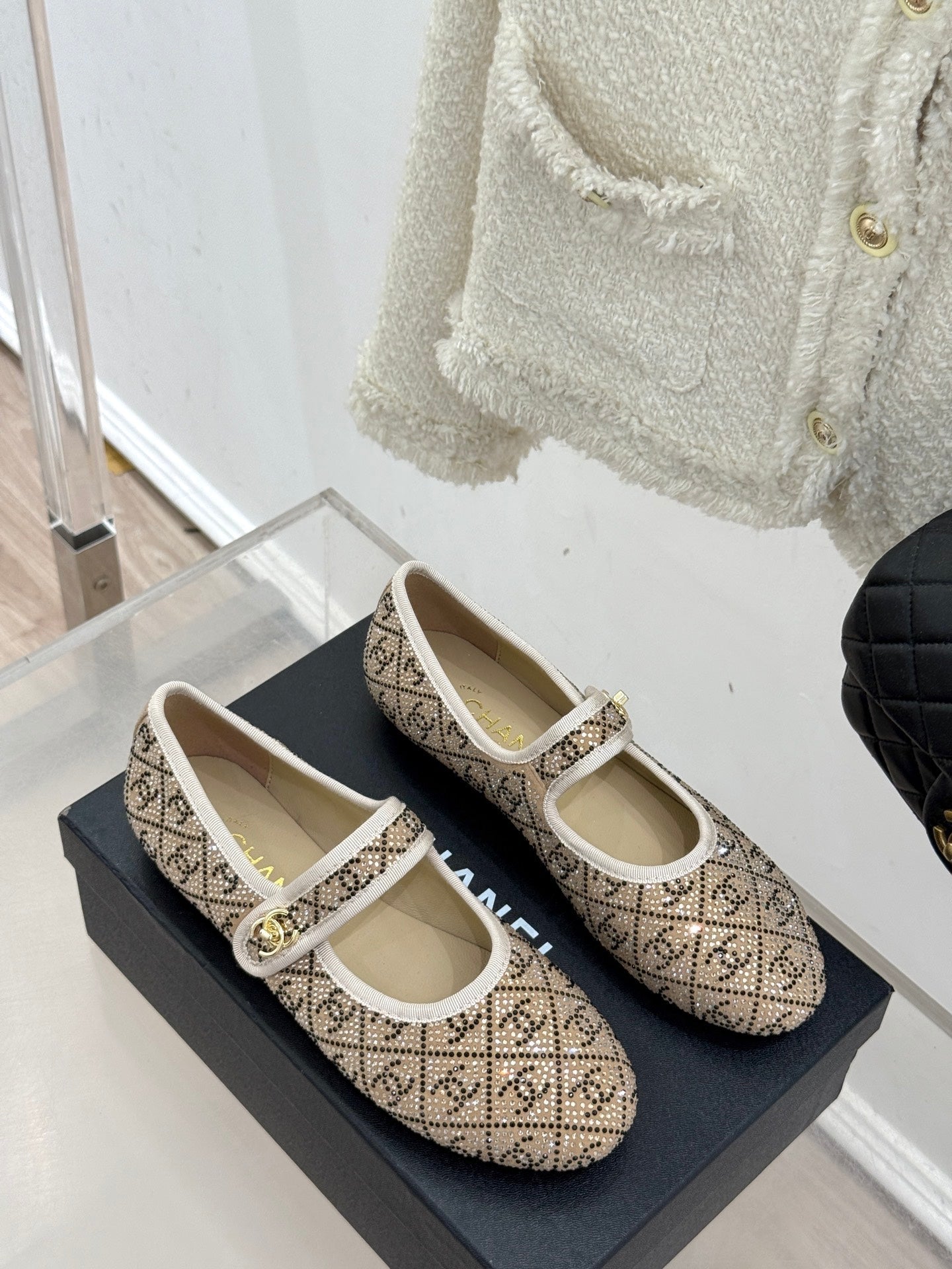 CHANEL FLAT MARY JANE 25SS IN BEIGE EMBELLISHED WITH RHINESTONES
