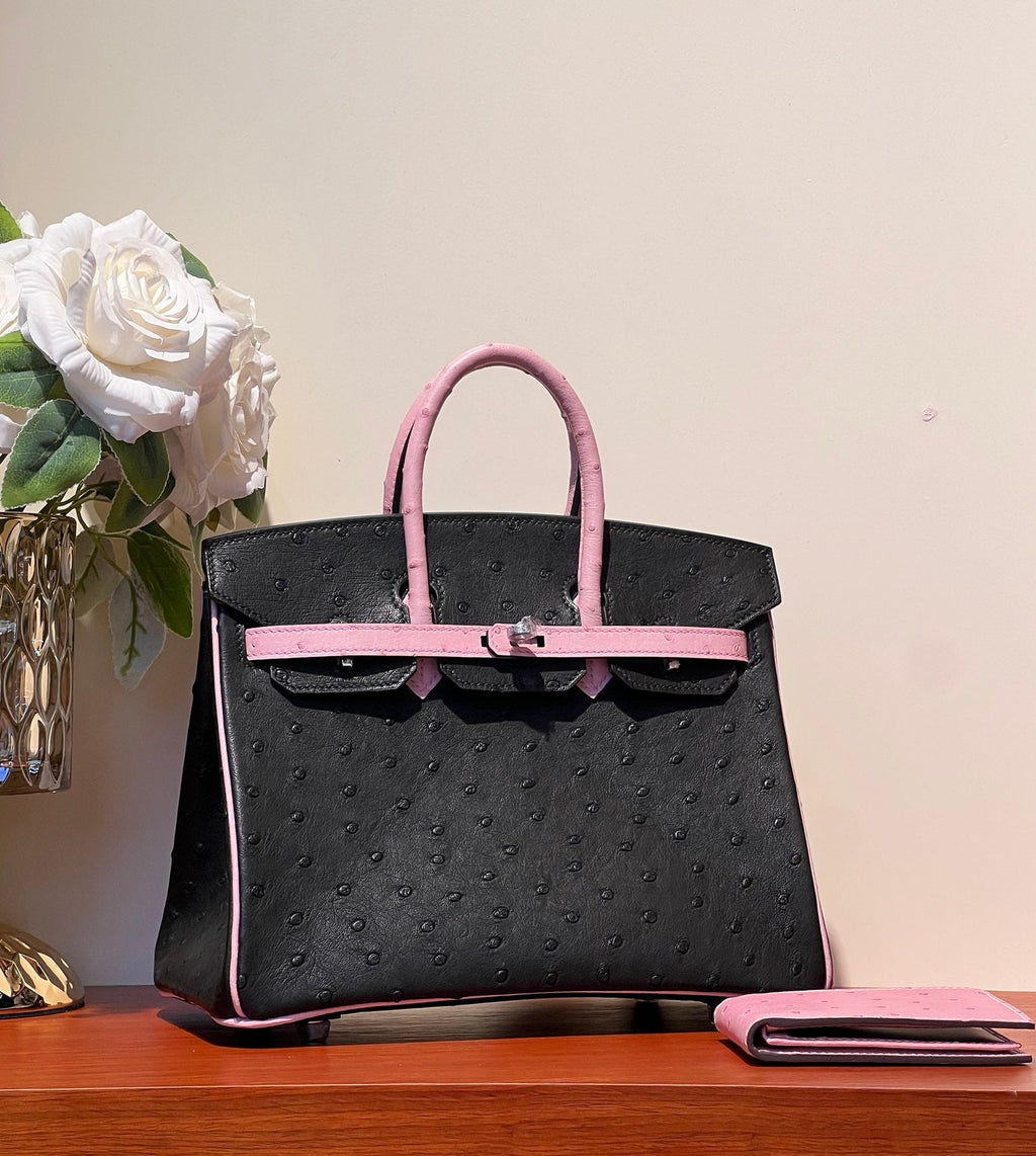 HERMES KELLY  SELLIER 25 BAG IN BLACK MIX BABY PINK OSTRICH LEATHER