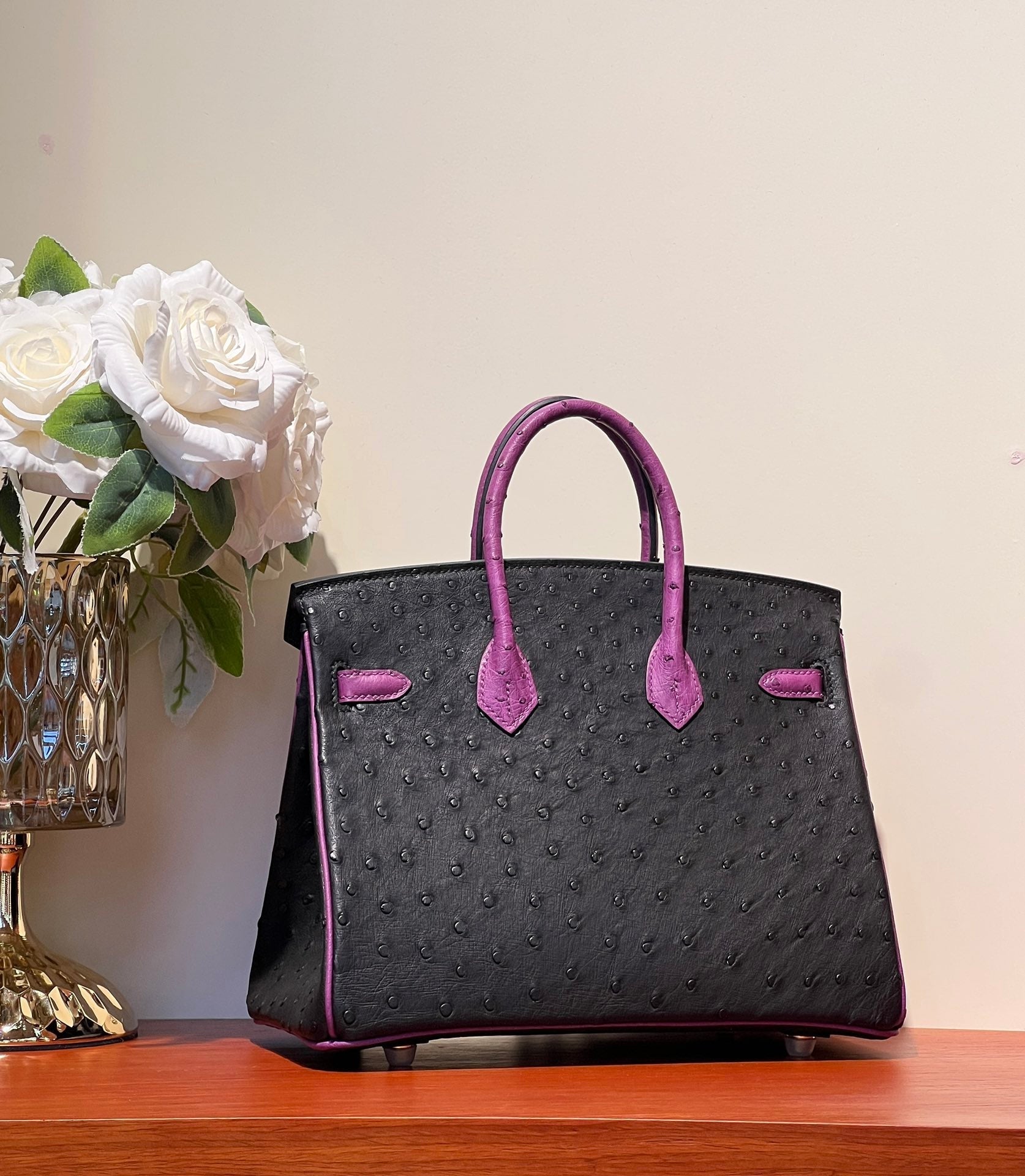 HERMES KELLY  SELLIER 25 BAG IN BLACK MIX ORCHID PURPLE OSTRICH LEATHER