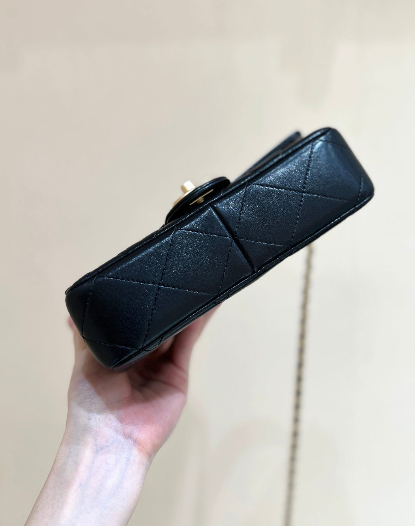 CHANEL PEARL LIMITED EDITION FLAP BAG WITH HANDLE 20 IN BLACK LAMBSKIN