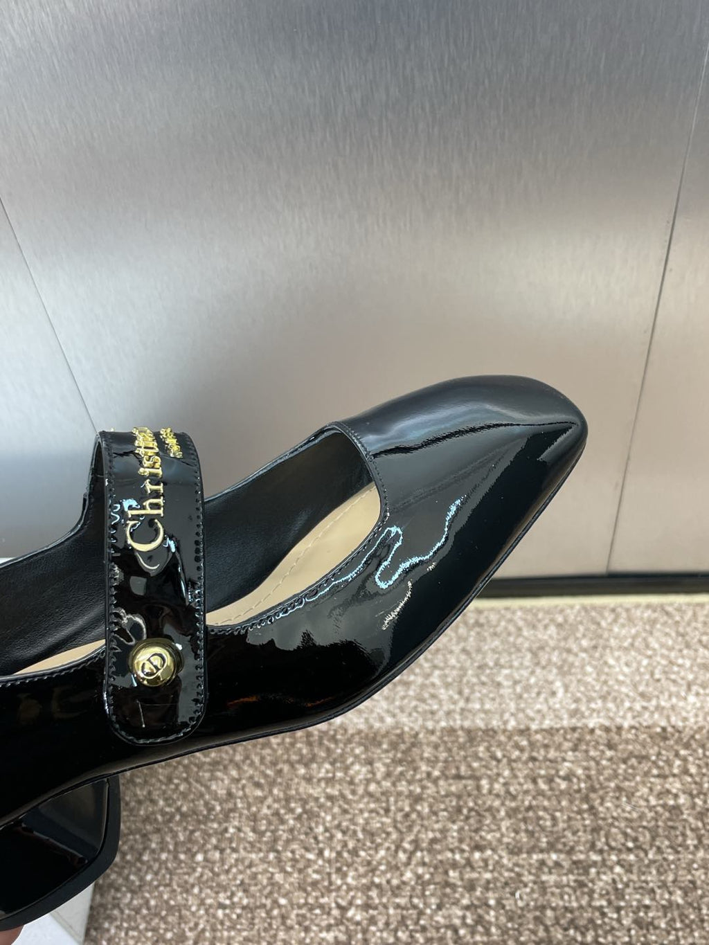 DIOR MEDIUM 35 MM HEEL PUMP IN BLACK PATENT CALFSKIN