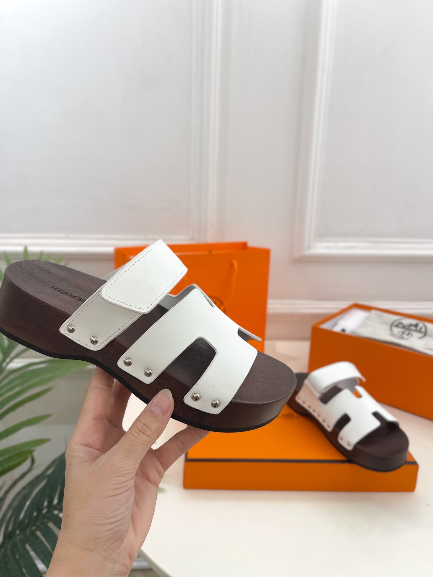 HERMES KOS CLOG IN WHITE CALFSKIN