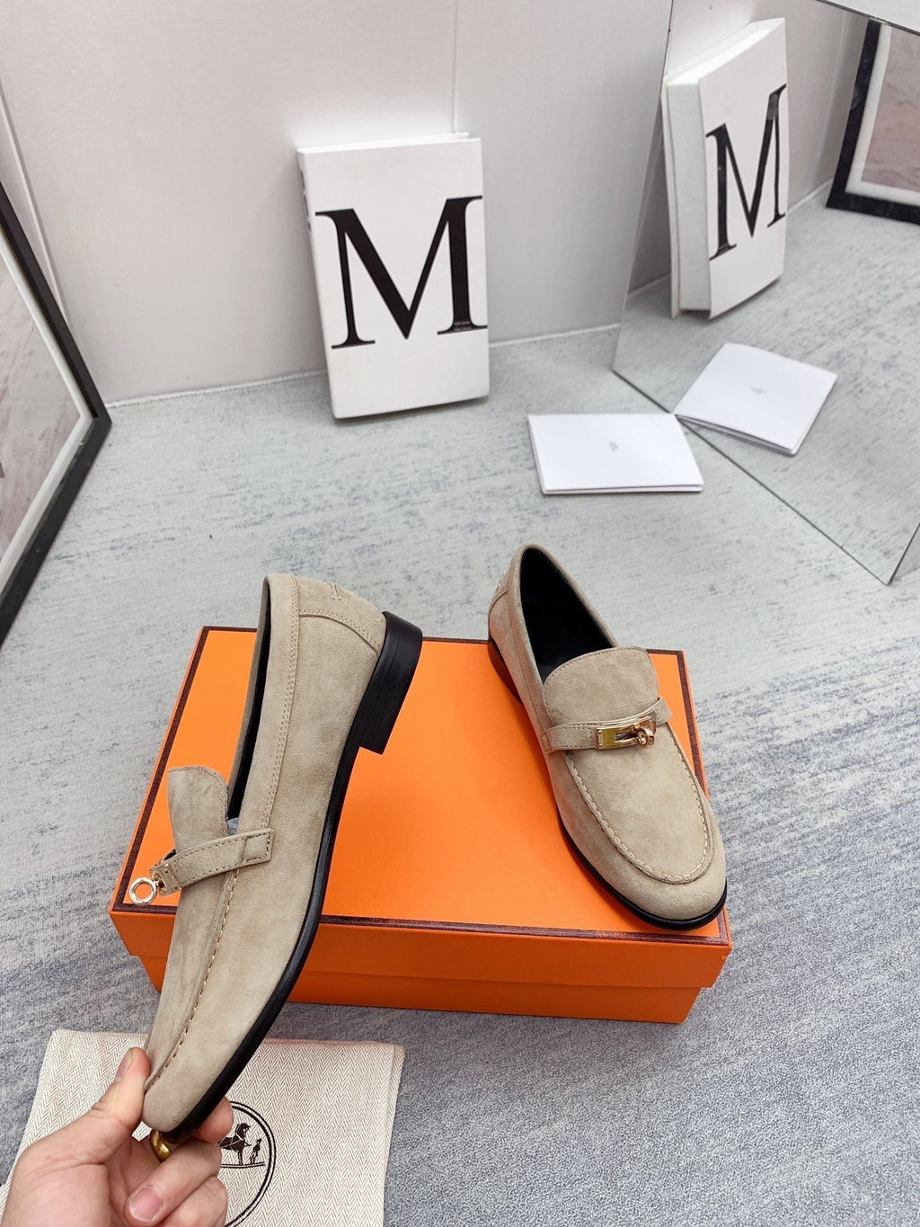 HERMES Destin Loafer Suede Beige